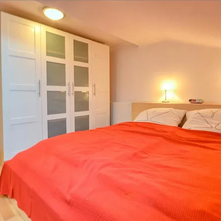 Lisa - By Alpen Appartement Zell am See