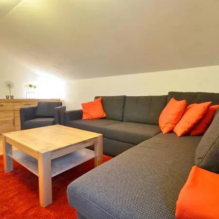 Lisa - By Alpen Zell am See